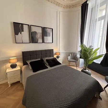 Le Petit Boudoir De Apartment Beziers